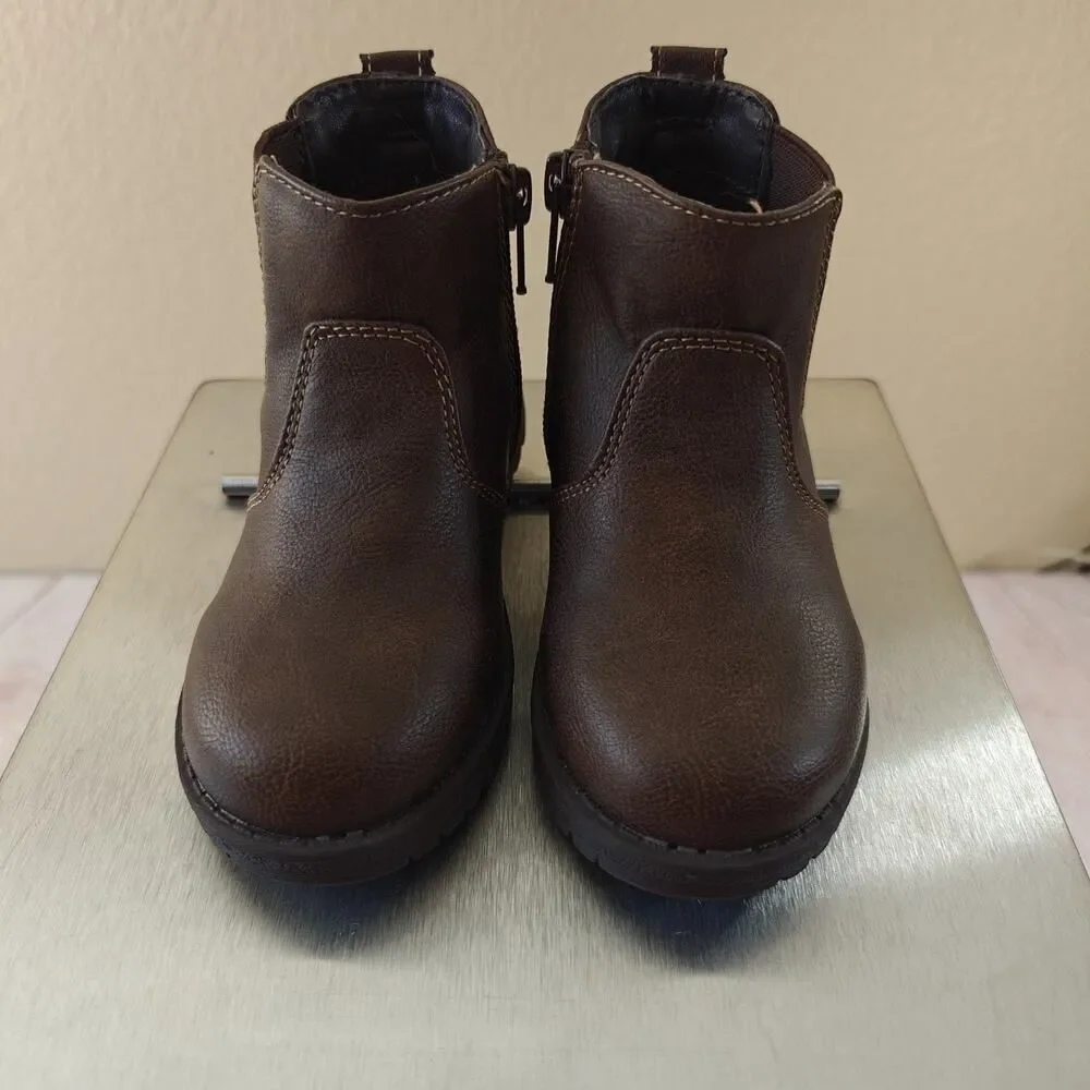 The Children's Place Boys Faux Leather Boots Brown sz 8